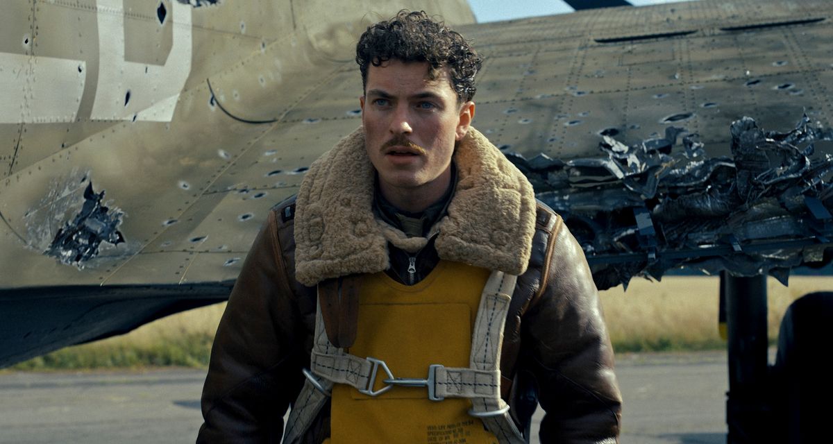 Nate Mann as Maj. Robert “Rosie” Rosenthal in "Masters of the Air." (Apple TV+/TNS)