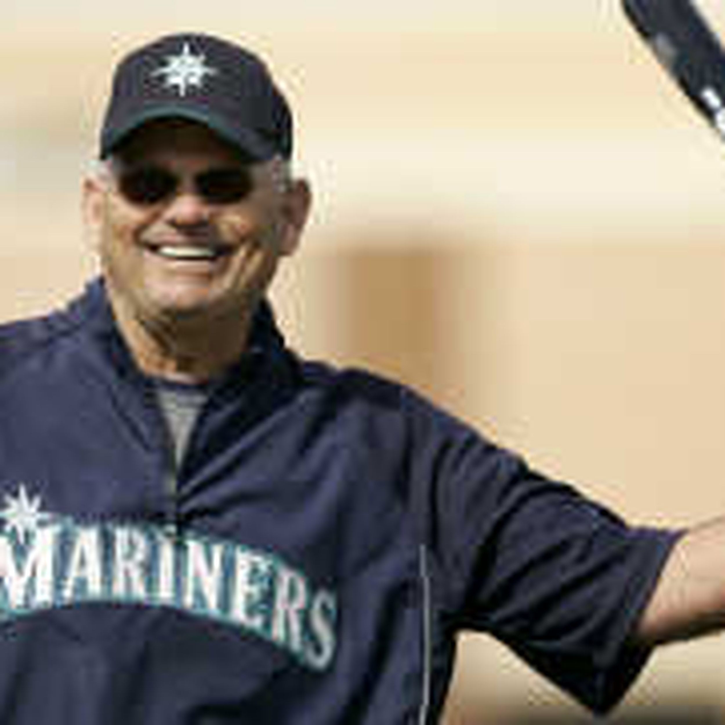 On Lou Piniella and the Mariners' connection to '95 - Seattle Sports