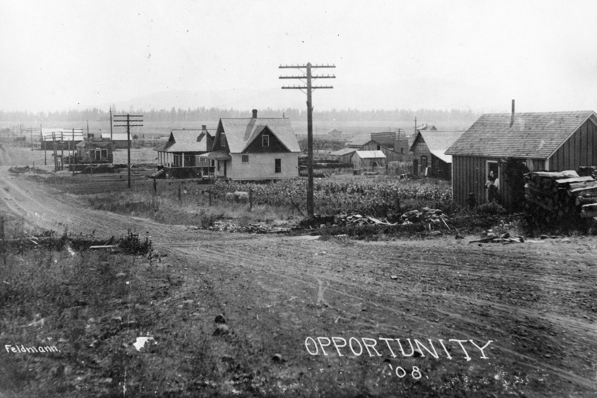 1908: This view looks south down Pines Road toward Sprague Avenue in Spokane Valley.