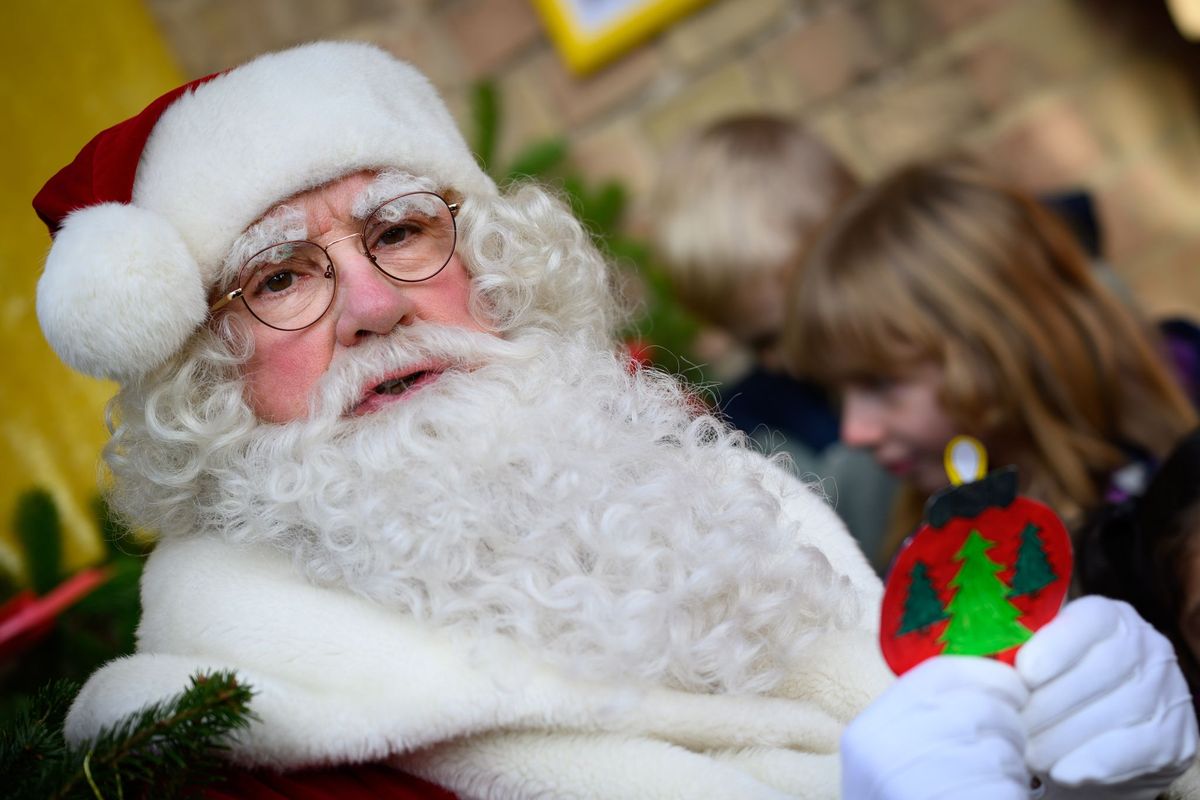 You think your job is stressful? Santa Claus has to make 2,708 visits per second to reach 234 million households.  (Bernd von Jutrczenka/dpa/TNS)