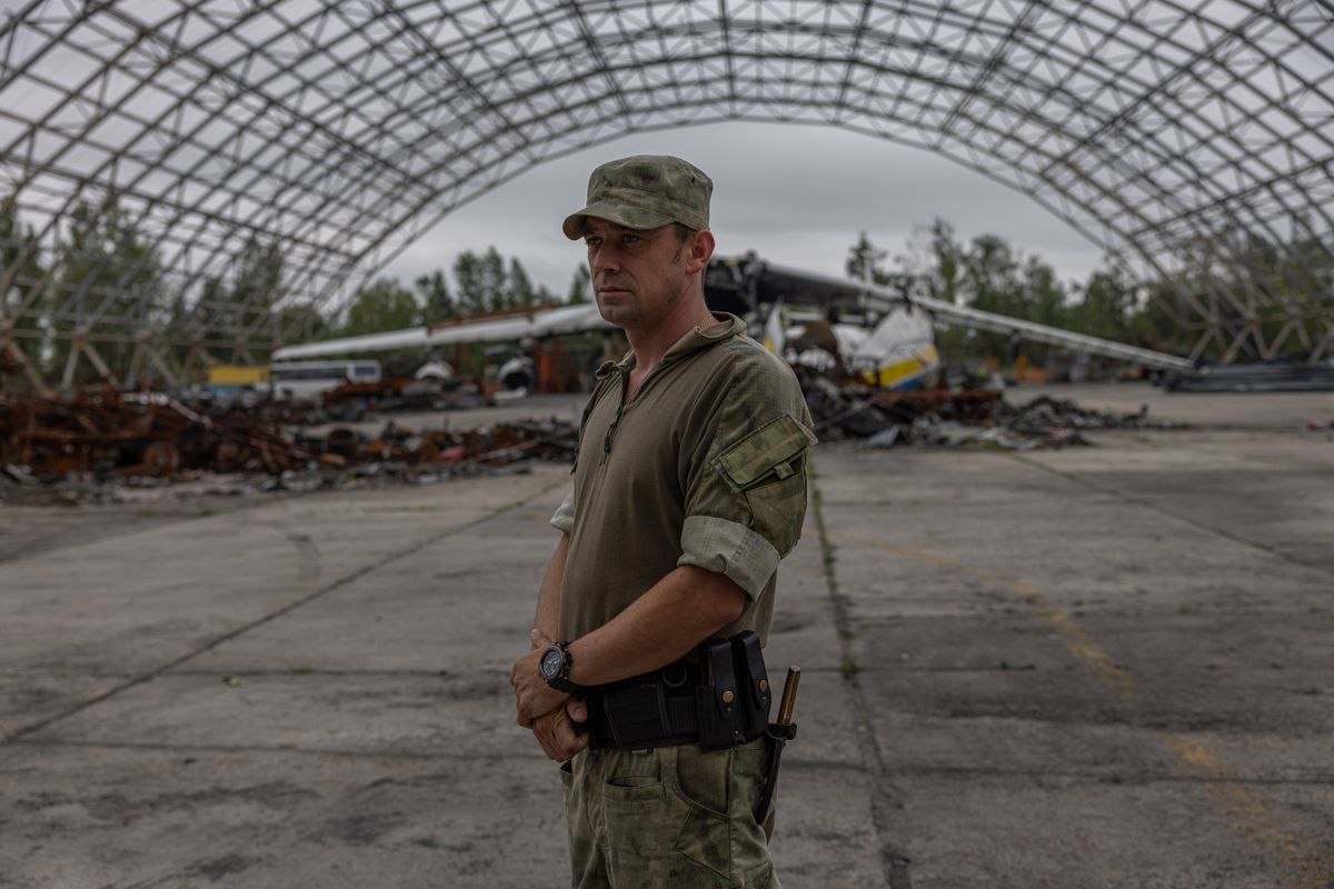 Vitaly Rudenko at Antonov Airport, where he commanded a national guard unit just outside the gates. (Serhiy Morgunov/for The Washington Post)