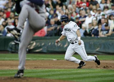 
Willie Bloomquist is trying to make his mark on the Mariners. 
 (Associated Press / The Spokesman-Review)