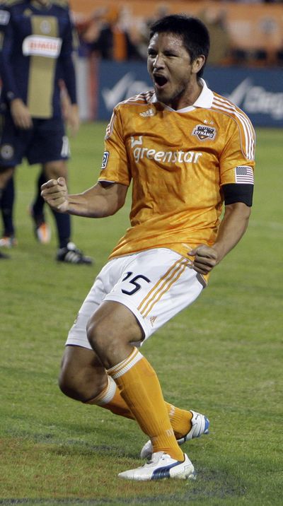 Houston’s Brian Ching celebrates after scoring a first-half goal that proved to be the winner Thursday against Philadelphia. (Associated Press)