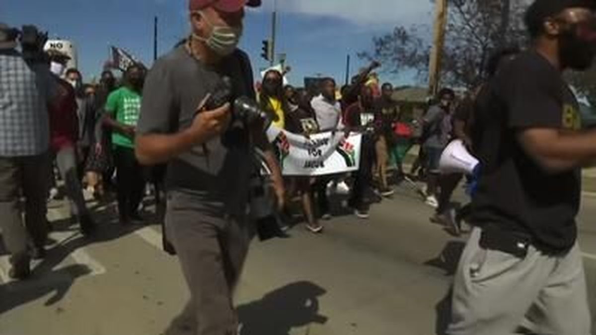 The family of Jacob Blake plans to be active during the trial of Kyle Rittenhouse, to support those shot and to demand justice. "We must come out with a good conclusion," said his uncle Justin Blake. 