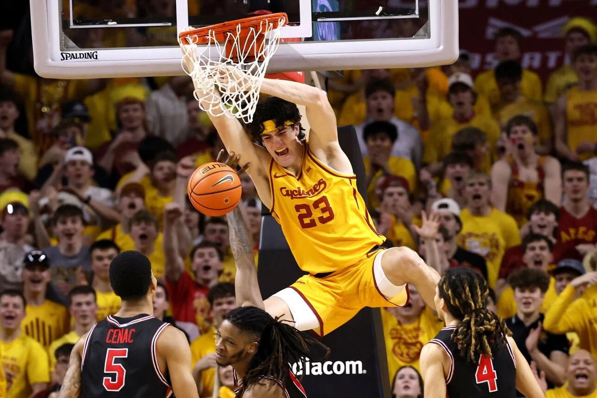 Blake Buchanan (23) throws down a dunk during Iowa State