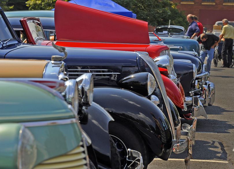 The Hudson hoods shine in the sun at the display of autos at Red Lion Hotel at the Park Tuesday, Aug. 3, 2010.  (Christopher Anderson / The Spokesman-Review)