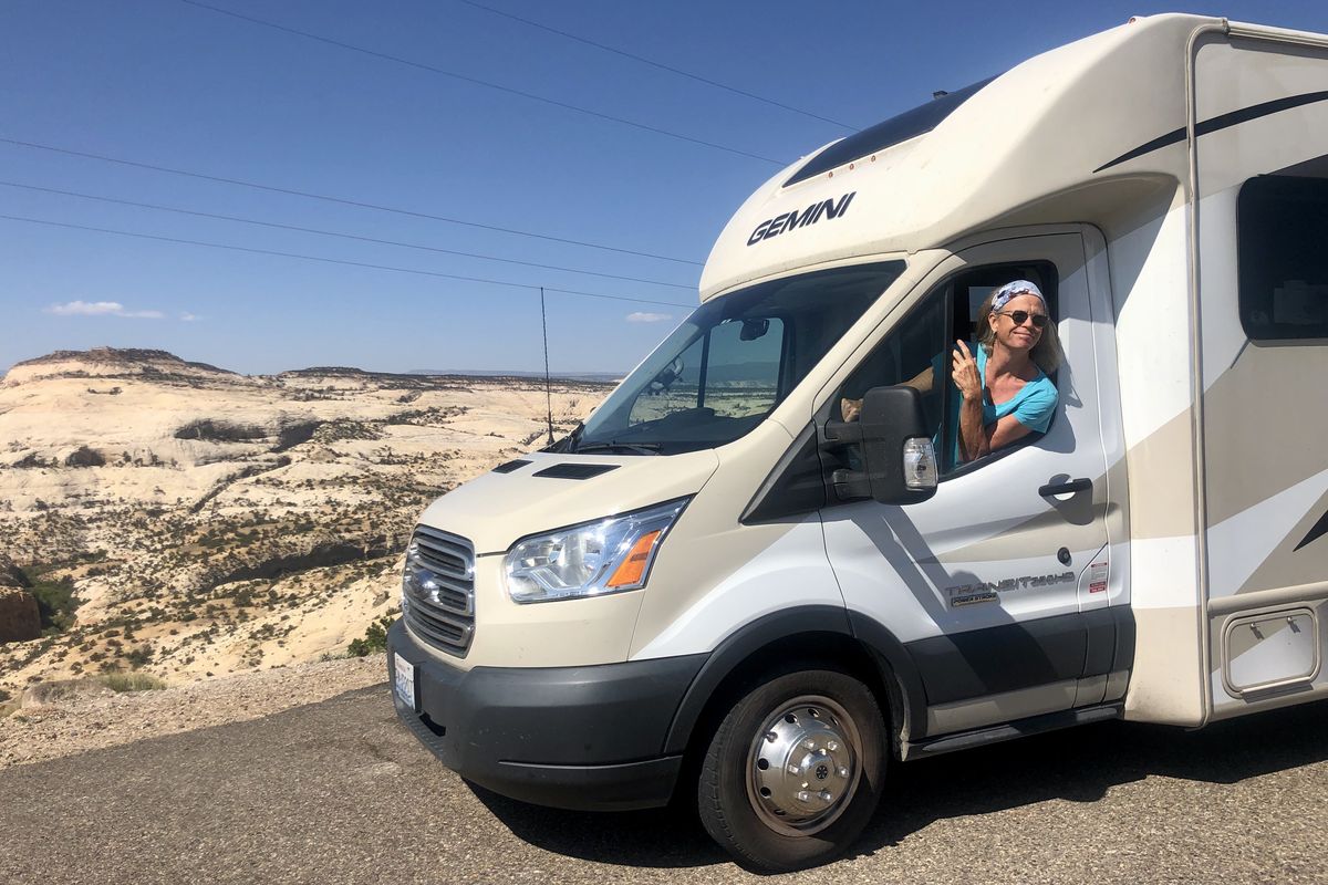 John drives the RV through Grand Staircase - Escalante National Monument in Utah. (Leslie Kelly)