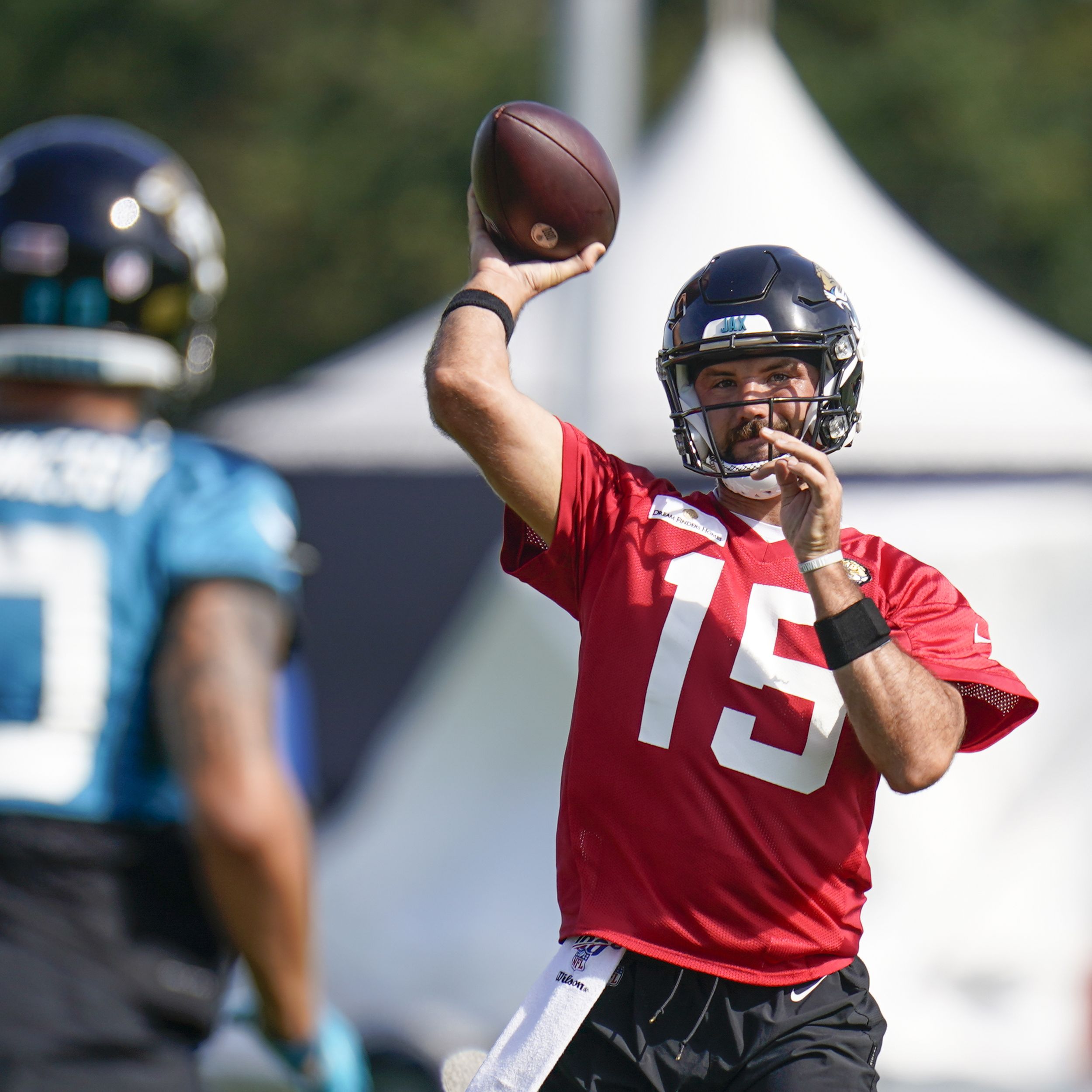 Gardner Minshew frustrated, begging for starting job back in Jacksonville