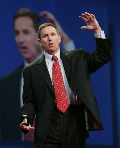  Mark Hurd, Hewlett Packard CEO at the time, gives a keynote address at the Oracle Open World conference in San Francisco in October 2006. The woman at the center of the sexual harassment claim that forced  Hurd’s resignation revealed her identity Sunday and said she is “surprised and saddened” that Hurd lost his job.  (Associated Press)