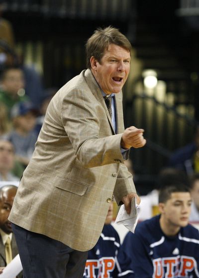 Coach Tim Floyd resigned from USC in 2009 amid allegations he improperly recruited O.J. Mayo. (Associated Press)