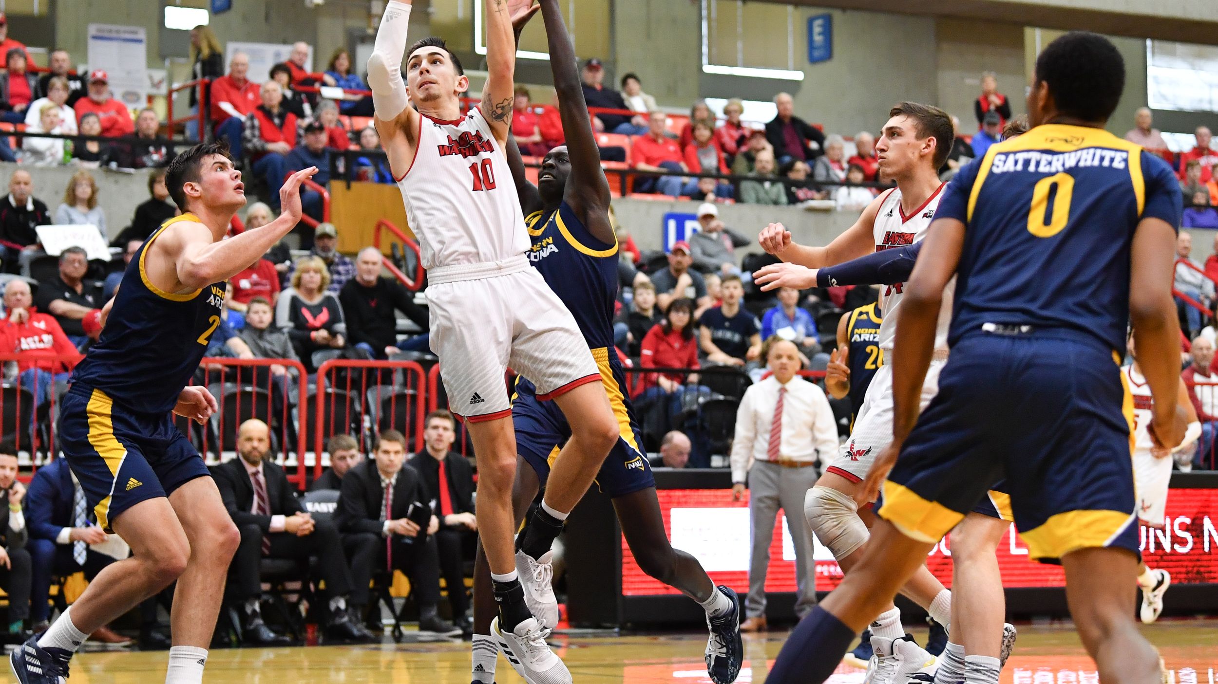 ewu-basketball