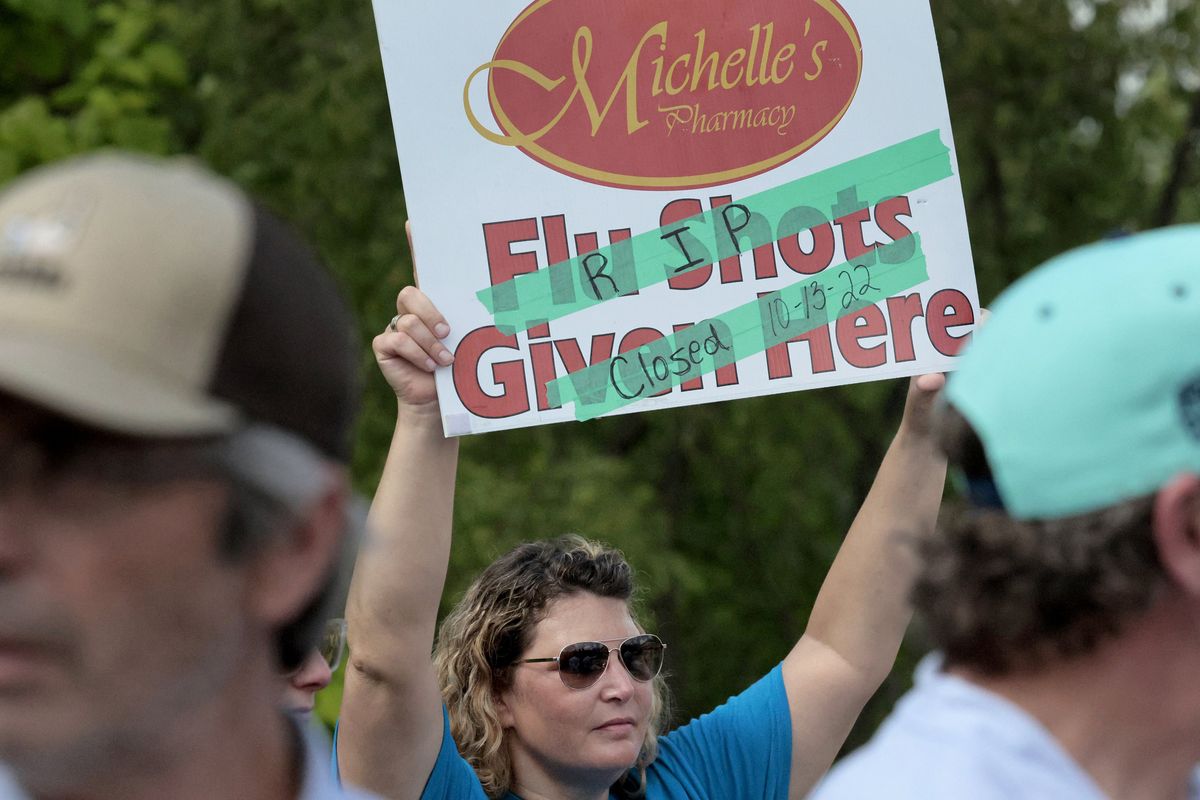 Michelle Dyer, owner of Michelle’s Pharmacy, said she had to close her pharmacy to the public. She is shown at a protest against Express Scripts business’ practices on May 17 outside Express Scripts headquarters in St. Louis County.  (Laurie Skrivan/St. Louis Post-Dispatch/TNS)