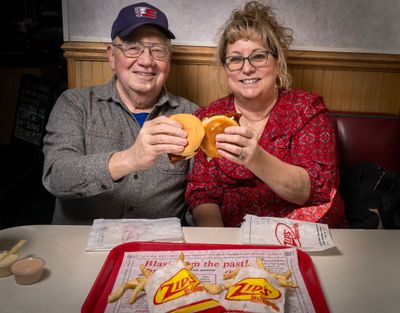 Robby and Shannon Elquist had their first meeting in this booth at a Zip’s on Dec. 18, 2022, in Chewelah, Wash.  (COLIN MULVANY/THE SPOKESMAN-REVI)