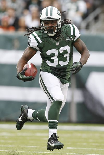 Jets Chris Ivory (WSU) ran for 109 yards on 20 carries in New York’s 24-13 victory over the Cleveland Browns. (Associated Press)