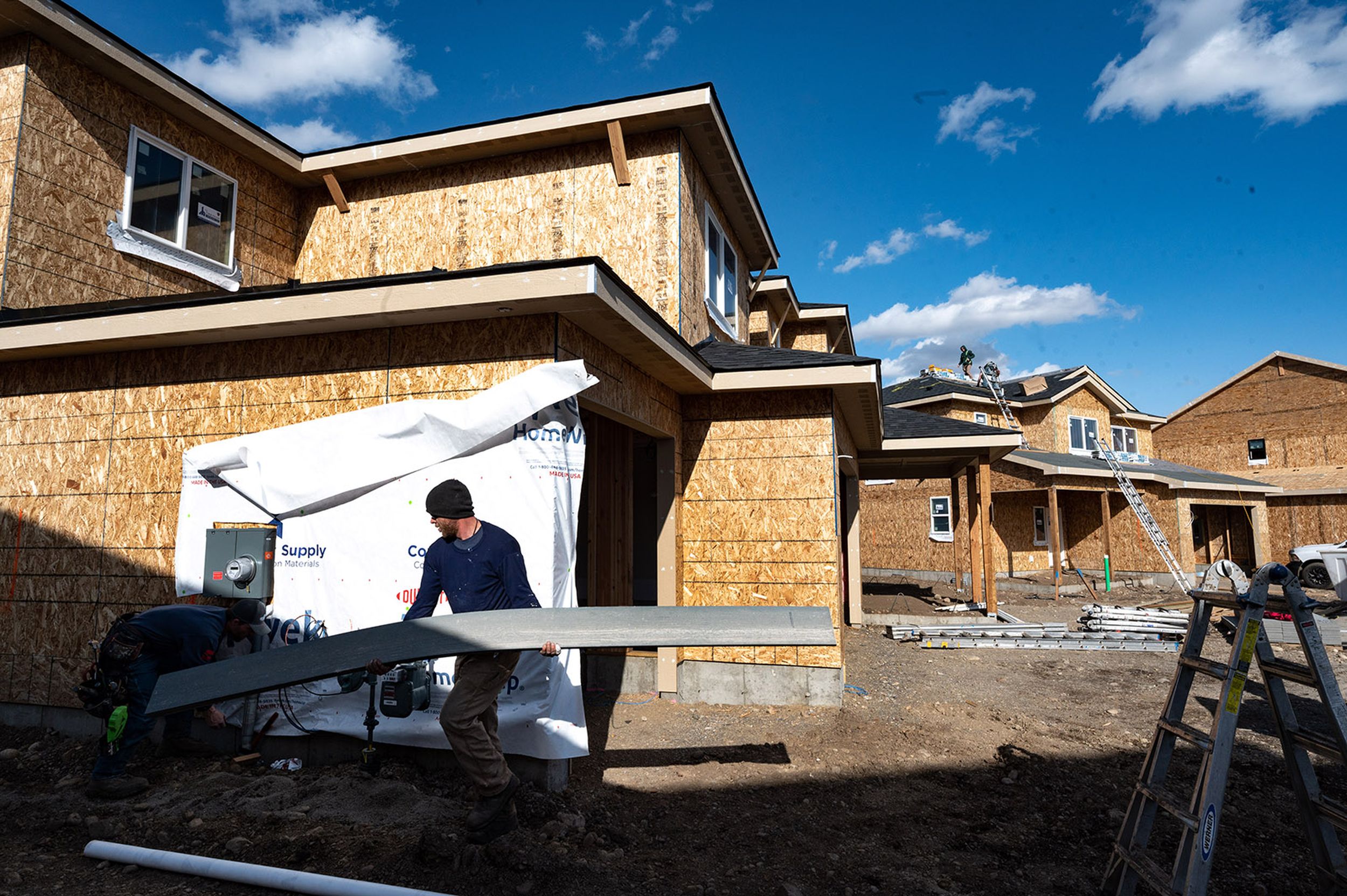Record lumber prices driving up cost of housing in Spokane March 2