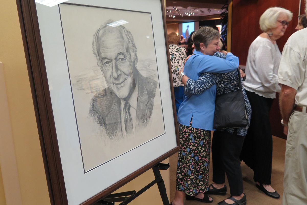 Crowds pour into the Jordan Ballroom at Boise State University on Thursday, Aug. 31, 2017, to remember the late Idaho Gov. Cecil Andrus, exchanging hugs and memories; the 1,300-seat ballroom was standing-room only. (Betsy Z. Russell)