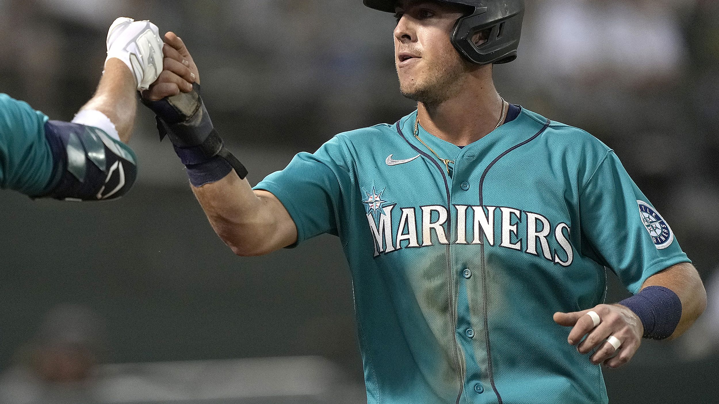 Mariners' Dylan Moore nears return; Easton McGee 'likely' needs Tommy John  surgery