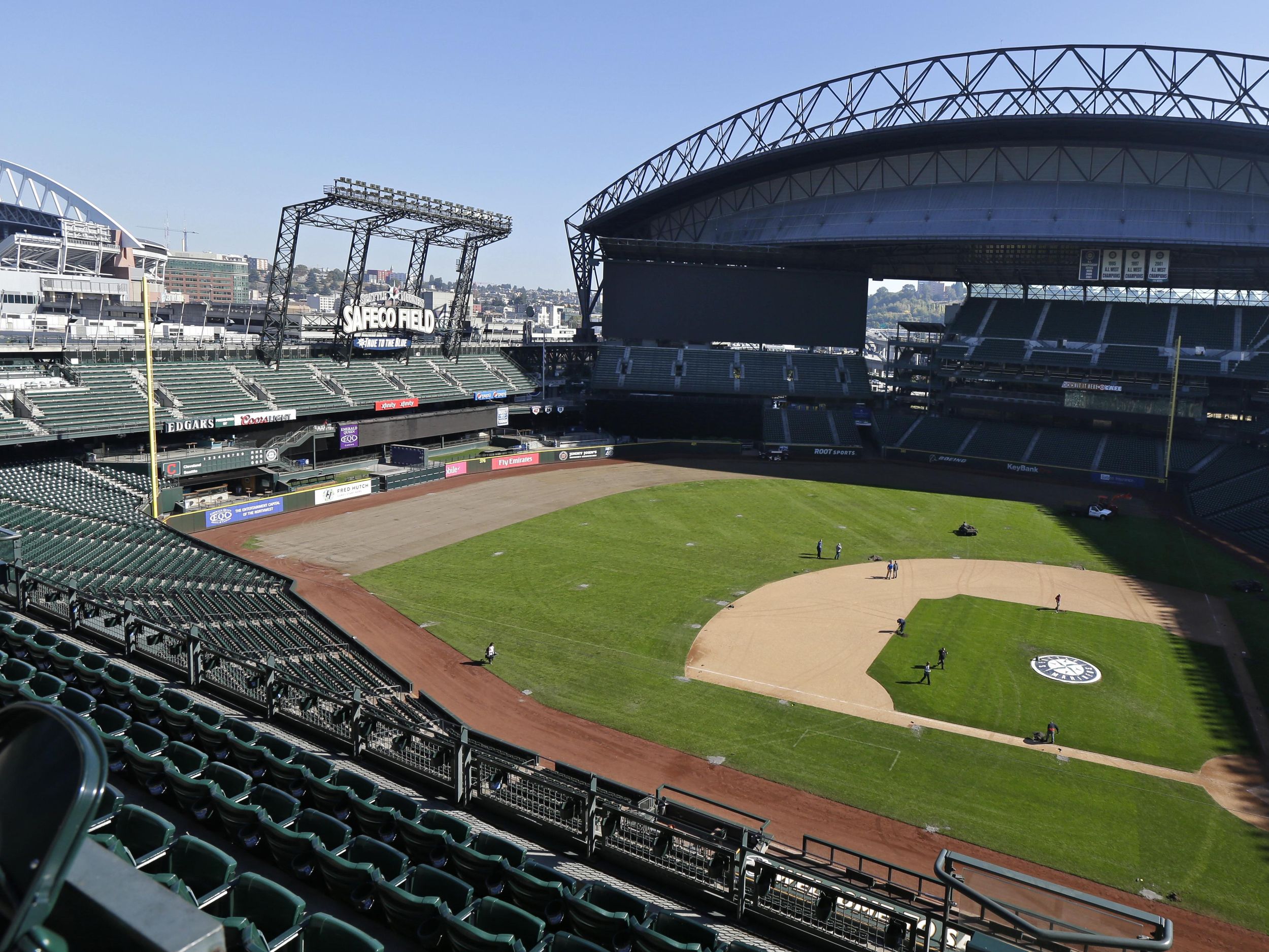 So long, Safeco – Mariners' stadium is now T-Mobile Park