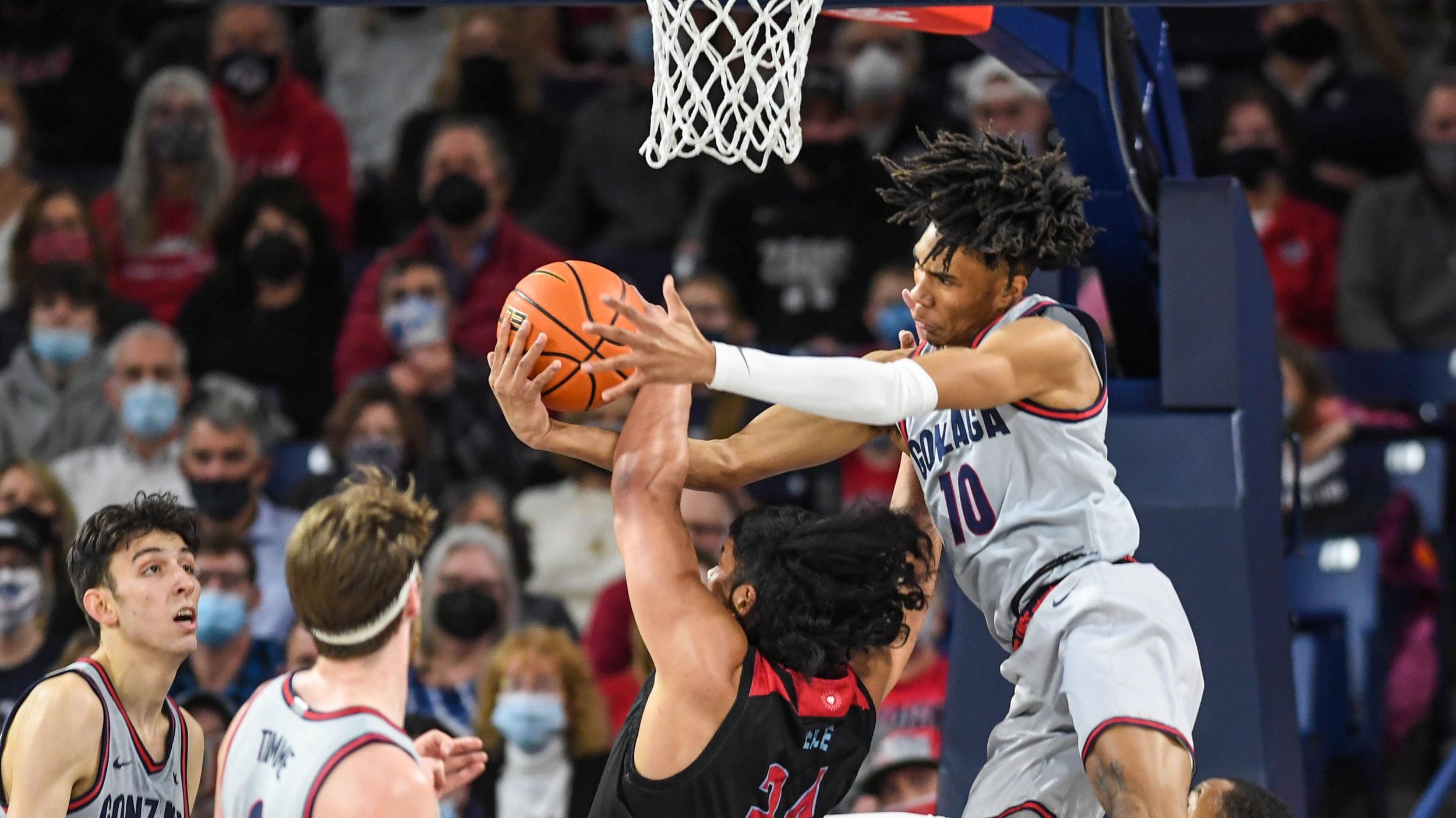 Gonzaga takeways: Senior Night hits close to home for head coach Mark Few