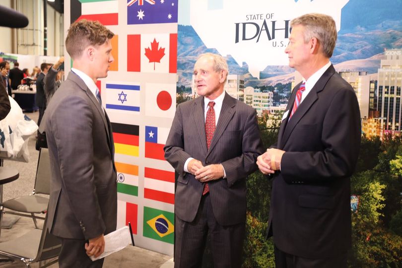 Idaho Sen. Jim Risch, center, and Lt. Gov. Brad Little, right, talk with folks at Idaho's booth at the 2017 SelectUSA Investment Summit in Washington, D.C. on Monday, June 19, 2017.  (Office of Sen. Jim Risch)