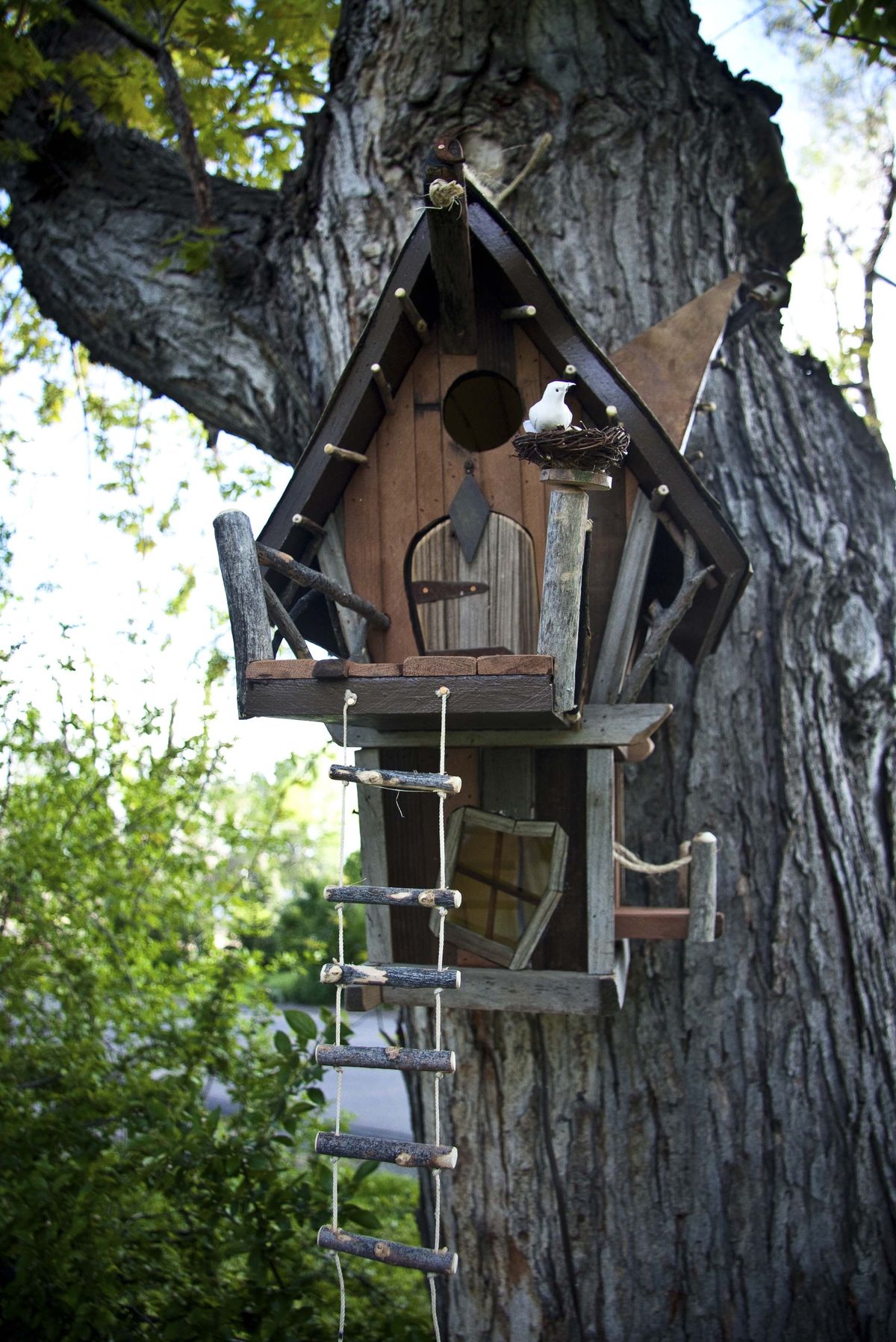  A birdhouse designed by Chad Blecha and built by Alan Mowrer is available at Crooked Creations. 