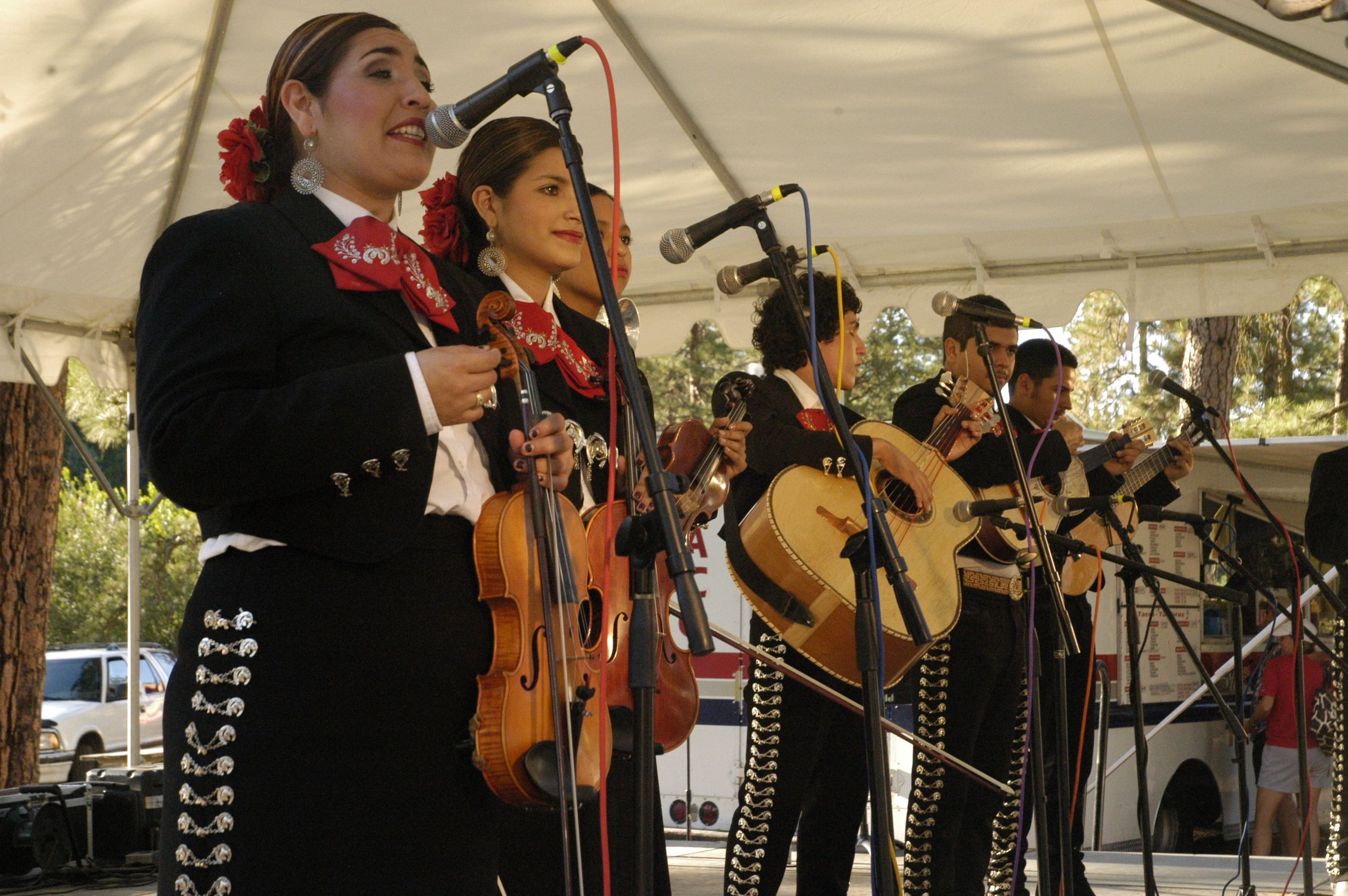 Hispanic festival honors roots | The Spokesman-Review