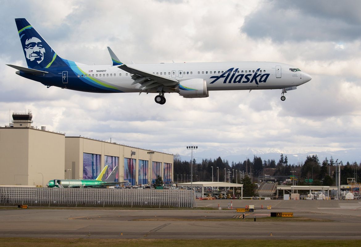 Alaska Airlines to offer one arrival, one departure daily between