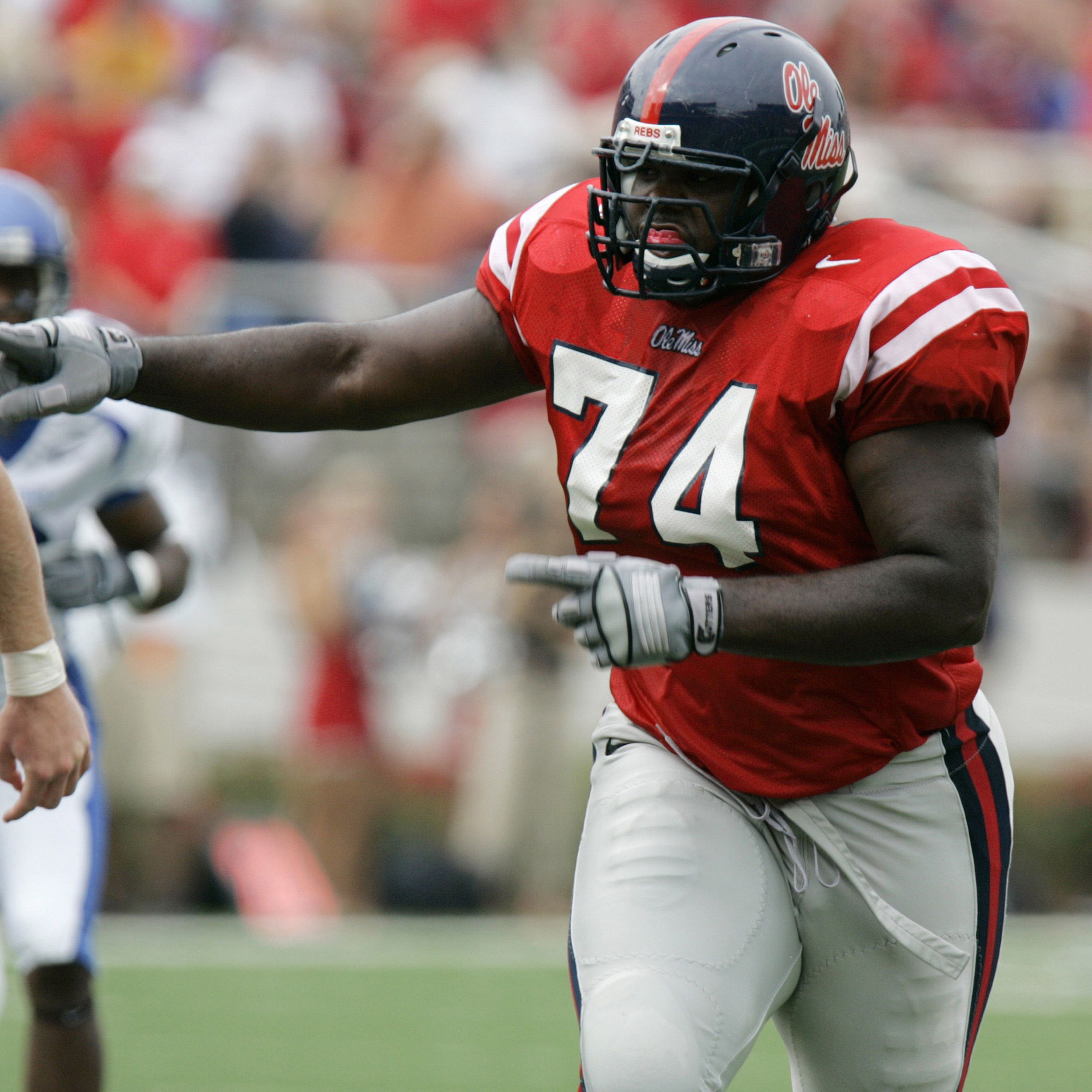 NFL Player Michael Oher Says The Blind Side Hurt His Career - E