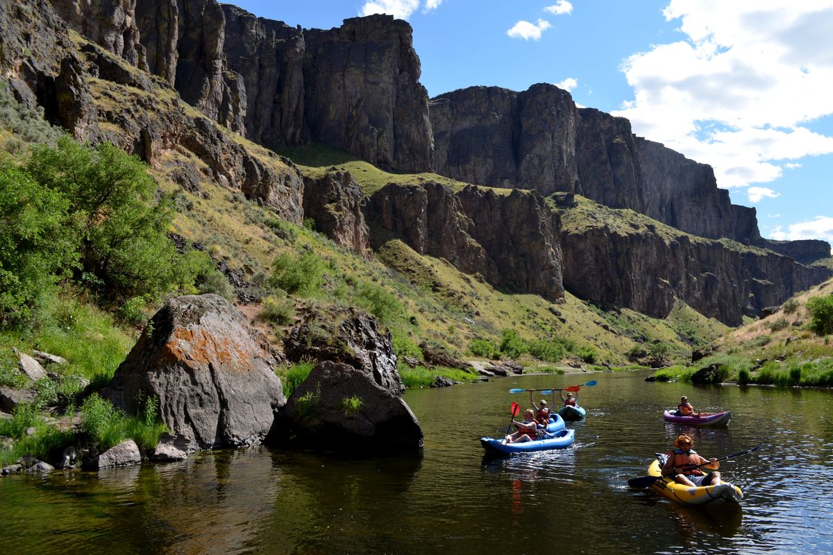 A guided group of paddlers on the Owyhee River in Idaho. (Barker River Expeditions)