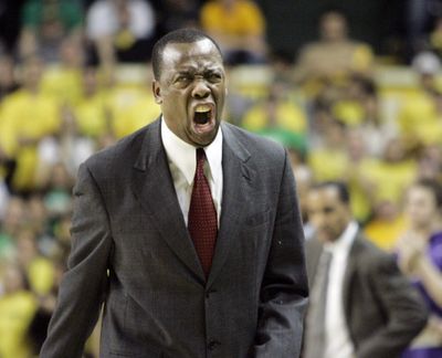 WSU is looking for former Oregon coach Ernie Kent to revive its men’s basketball program. (Associated Press)