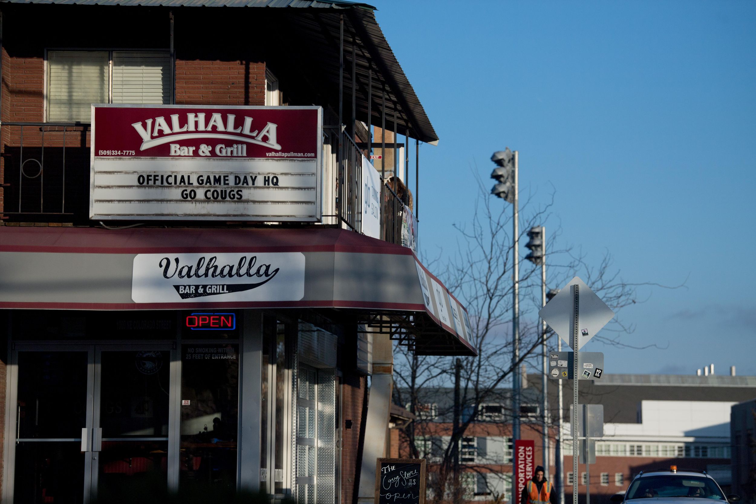 Pullman Businesses And Fans Energized By Football Team S Meteoric Rise The Spokesman Review