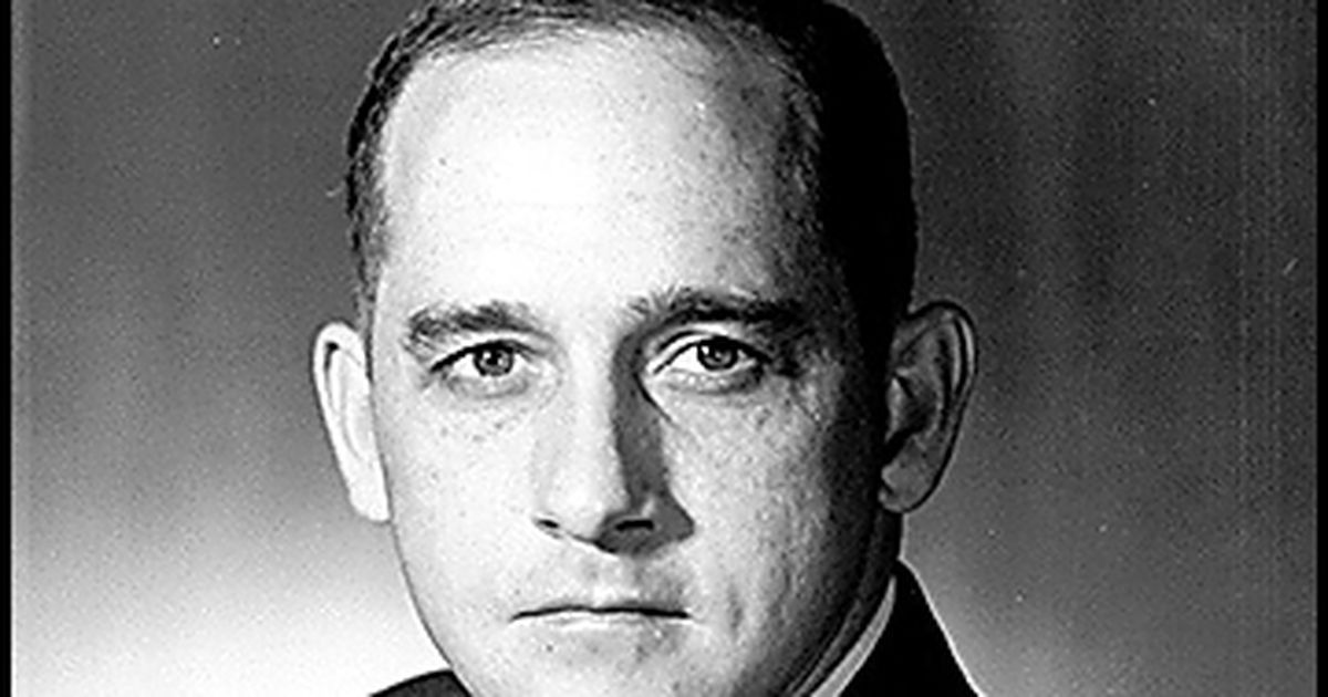 Obituary Howard, Carl Edward
