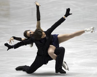  Japan's Cathy Reed and Chris Reed perform during ice dancing free dance at the World Team Trophy of Figure Skating in Tokyo, Friday, April 17, 2009. (Koji Sasahara / Associated Press)