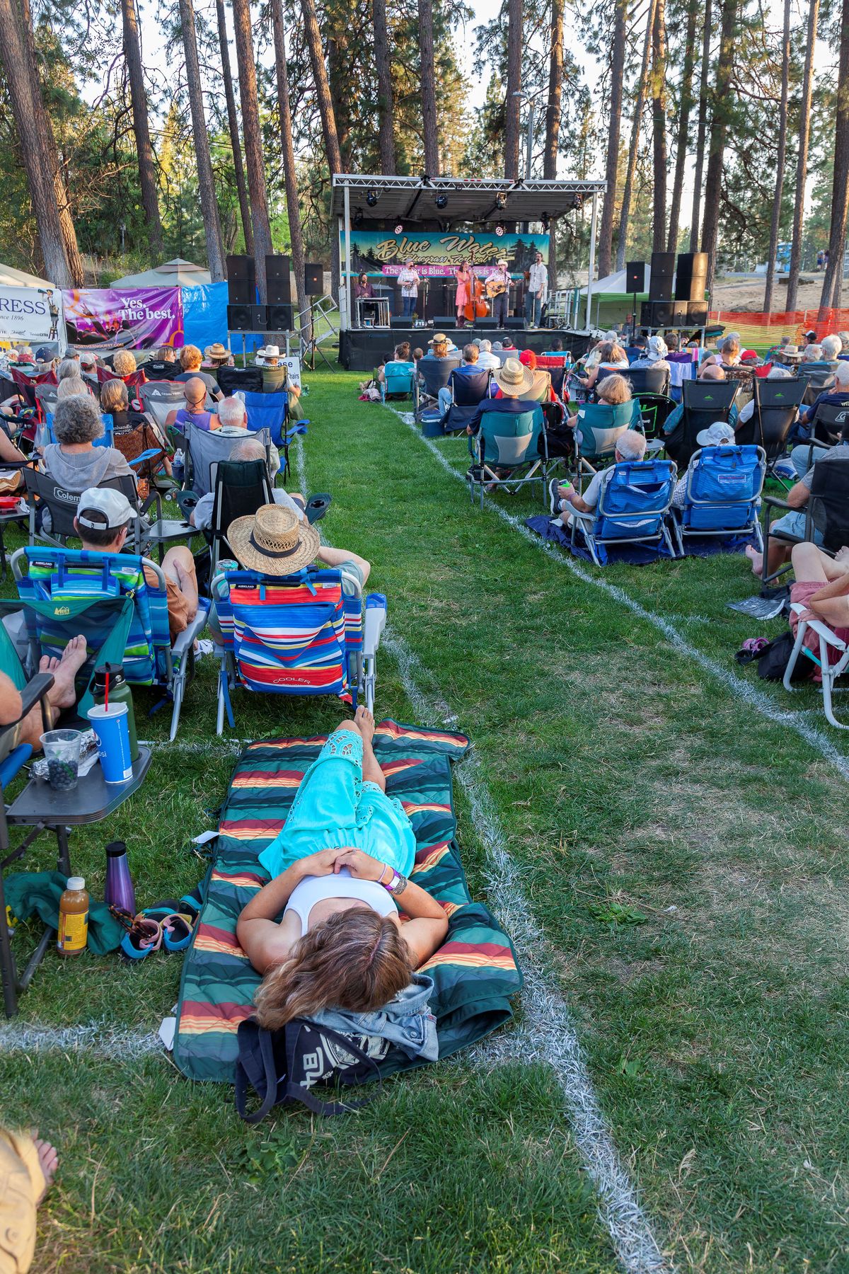 A crowd of Bluegrass fans enjoy live music at last year’s Blue Waters Bluegrass Festival.  (Courtesy)