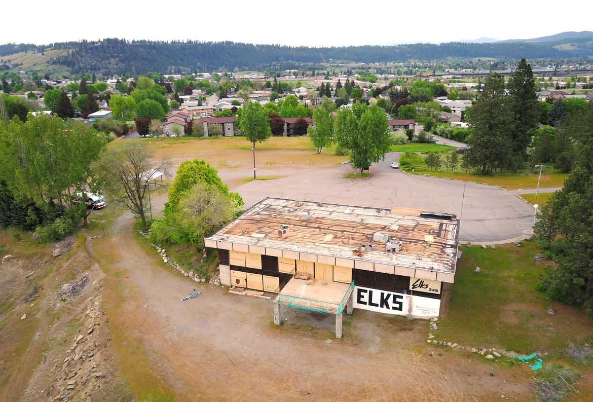 Proposed apartment project at former Elks Lodge site concerns some