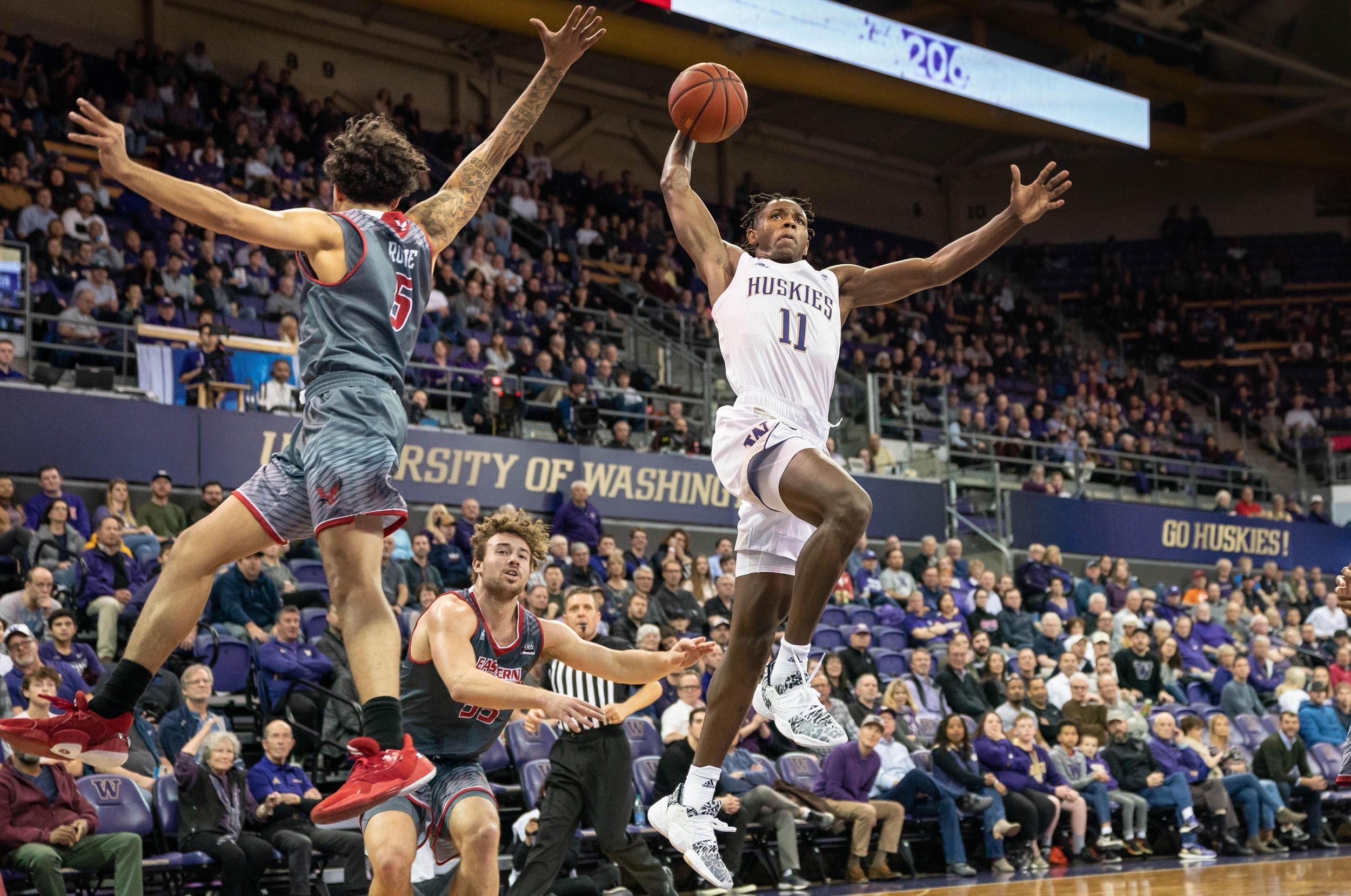 no-22-washington-holds-off-eastern-washington-90-80-swx-right-now