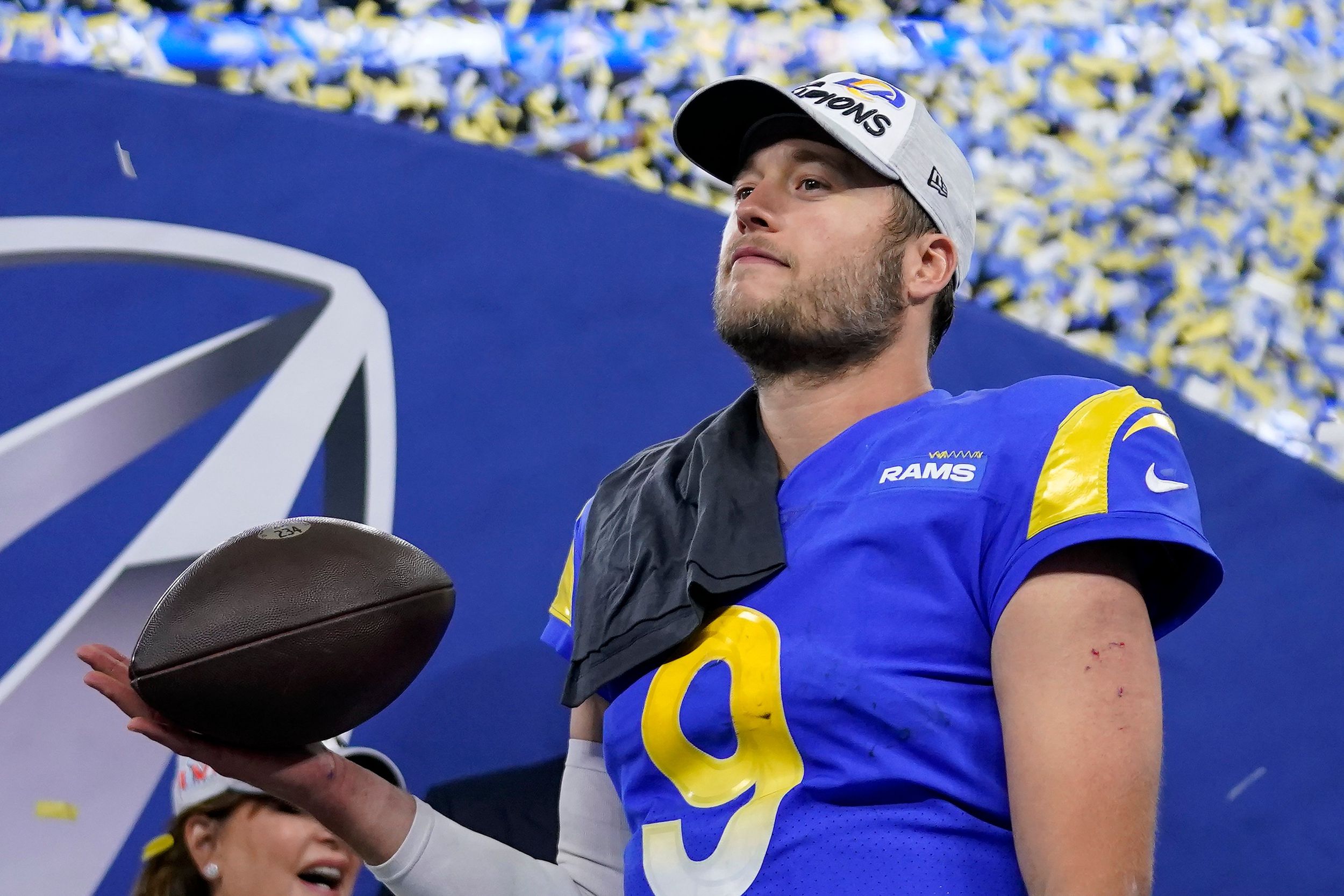 Matthew Stafford, Joe Burrow Offer Divergent Super Bowl Paths – NBC Los  Angeles