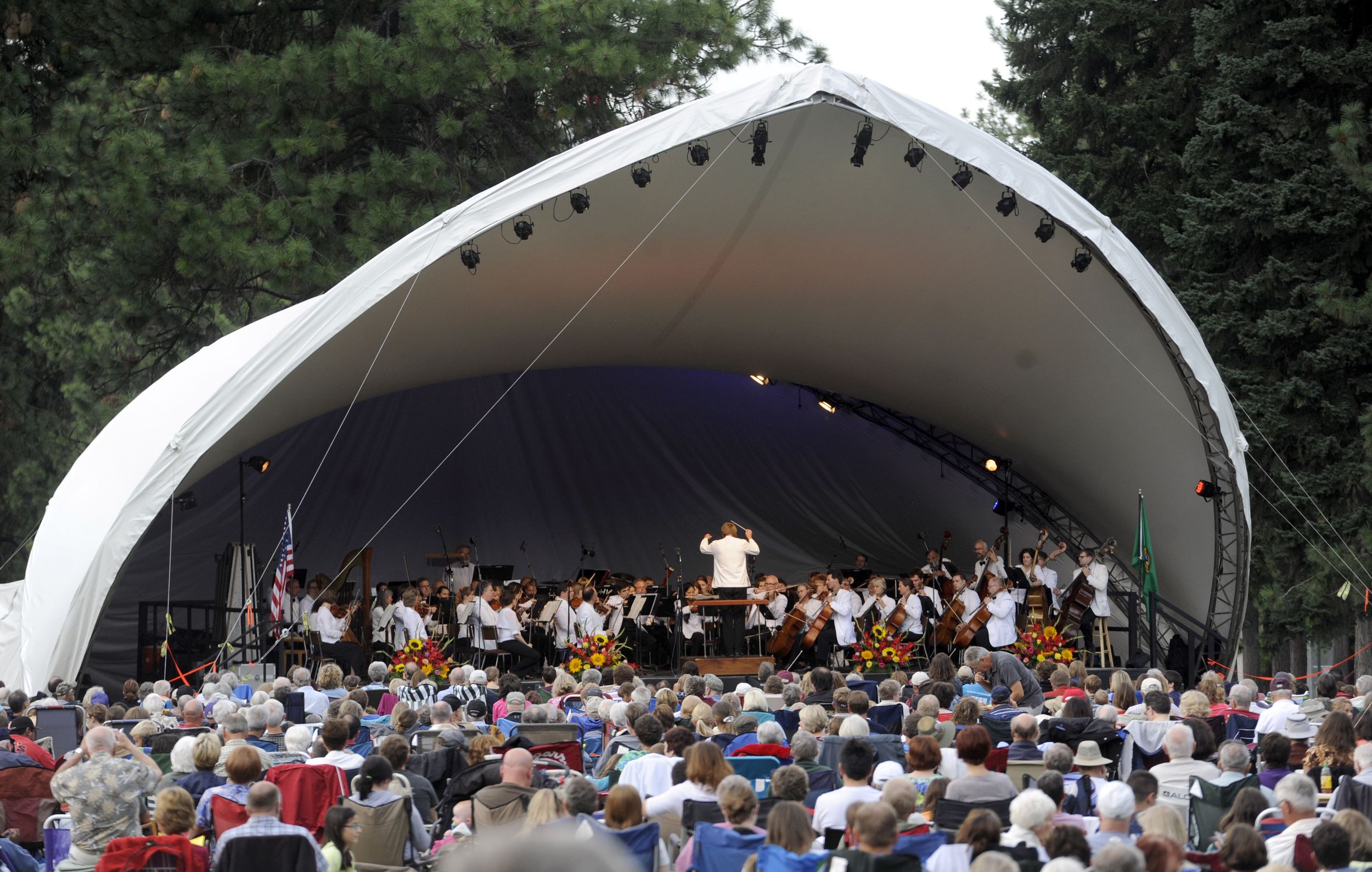 Spokane Symphony playing weekend concerts in Comstock, Pavillion parks