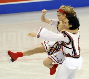 Tanith Belbin and Benjamin Agosto are a solid second in ice dancing. (Colin Mulvany / The Spokesman-Review)