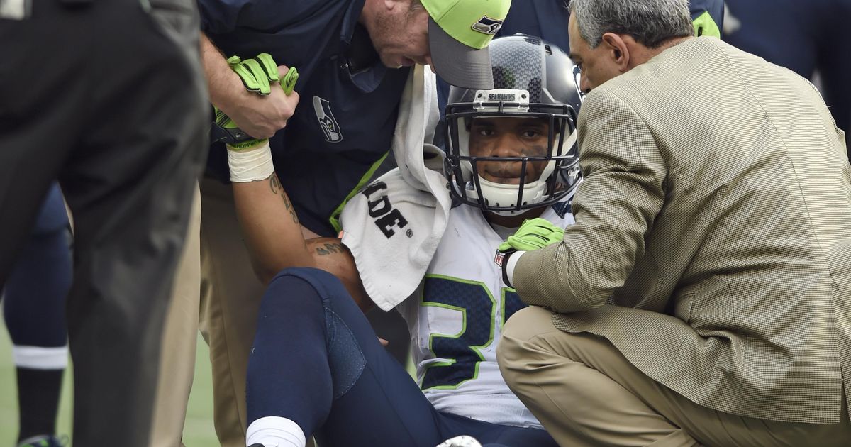 Thomas Rawls emerges as Seahawks' second 'Beast Mode'