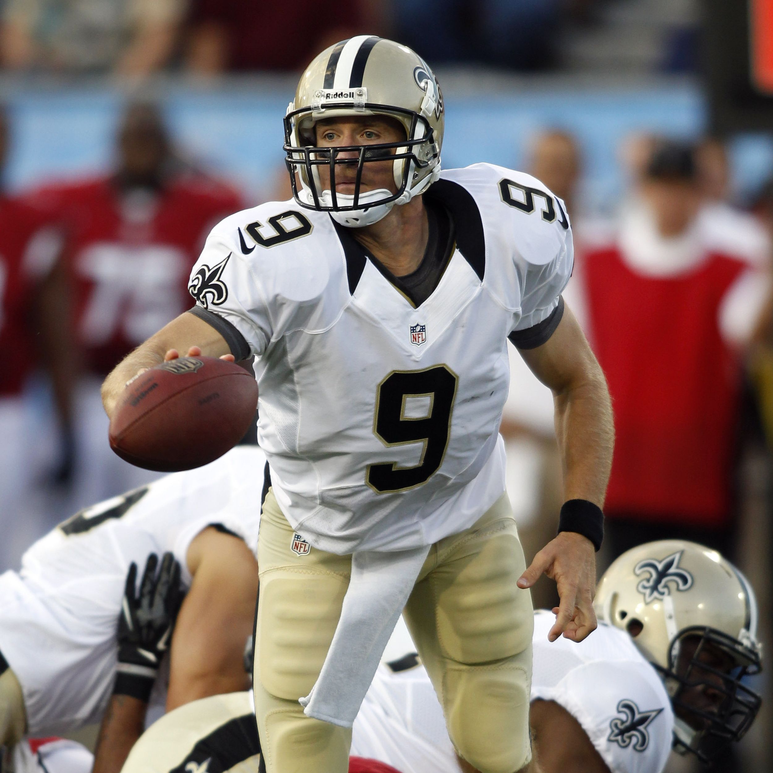 Brees sharp as Saints beat Cardinals in Hall of Fame game