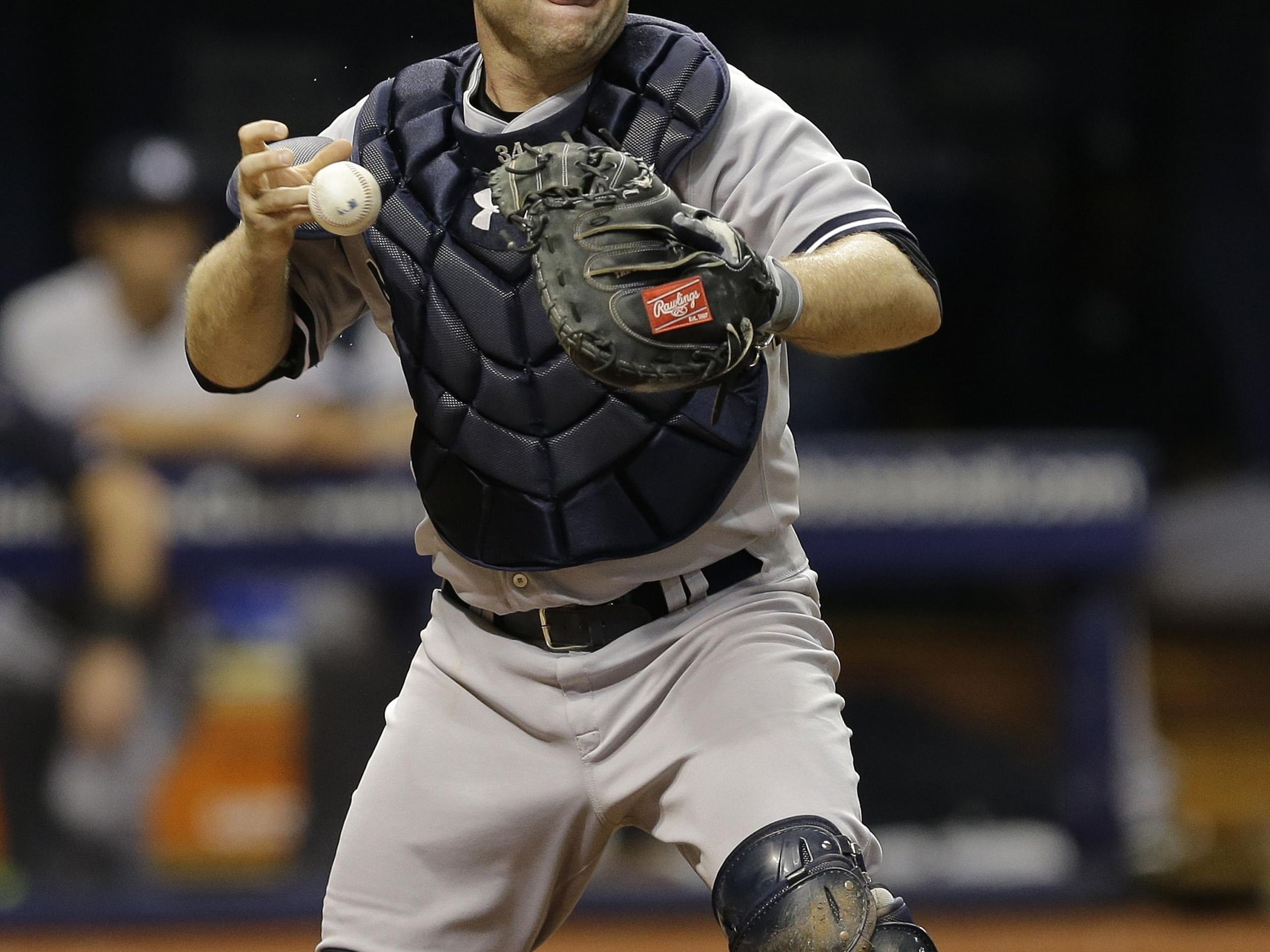 Yankees Trade Brian McCann to the Astros - The New York Times