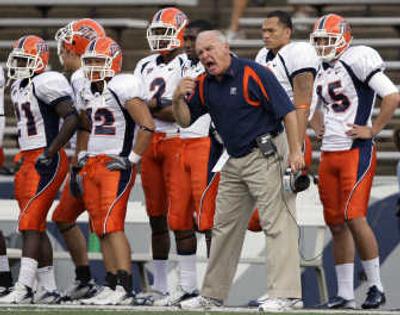 
The buzz began last year about Texas-El Paso  and former Washington State coach Mike Price returning to the Cougars. Associated Press
 (Associated Press / The Spokesman-Review)