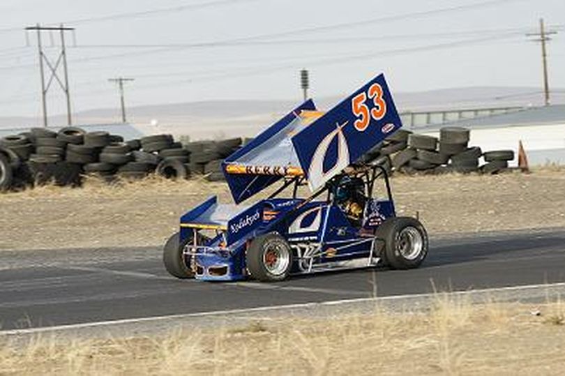 Tony Berry at speed in the No. 53 INSCA sprint car. (Photo courtesy of Fletcher Motorsports Photography)
