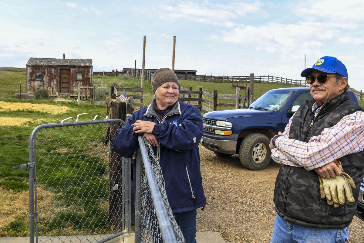 Kathy and Tom Wankel, who live on a ranch in Montana, discovered the dinosaur's remains in 1988. (Jonathan Newton / The Washington Post)