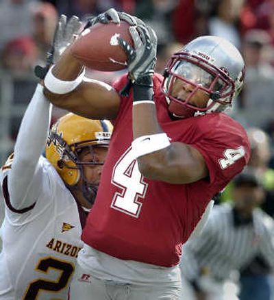 Brandon Gibson thought he had a touchdown, but an official ruled the pass incomplete.
(Christopher Anderson / The Spokesman-Review)