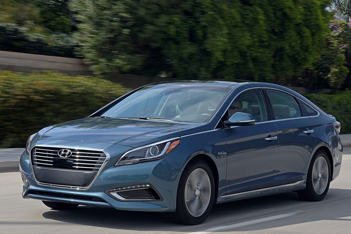 Last year, the Hyundai released the seventh-generation of its midsize Sonata, the very model whose 1988 U.S. debut had inspired faint praise: “The new Sonata is the ideal car for a family whose expectations don