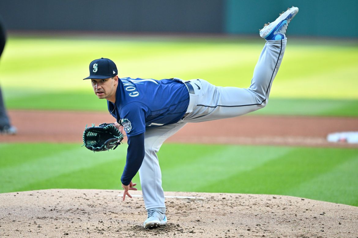 Mariners trade Jarred Kelenic, Marco Gonzales, Evan White to Braves