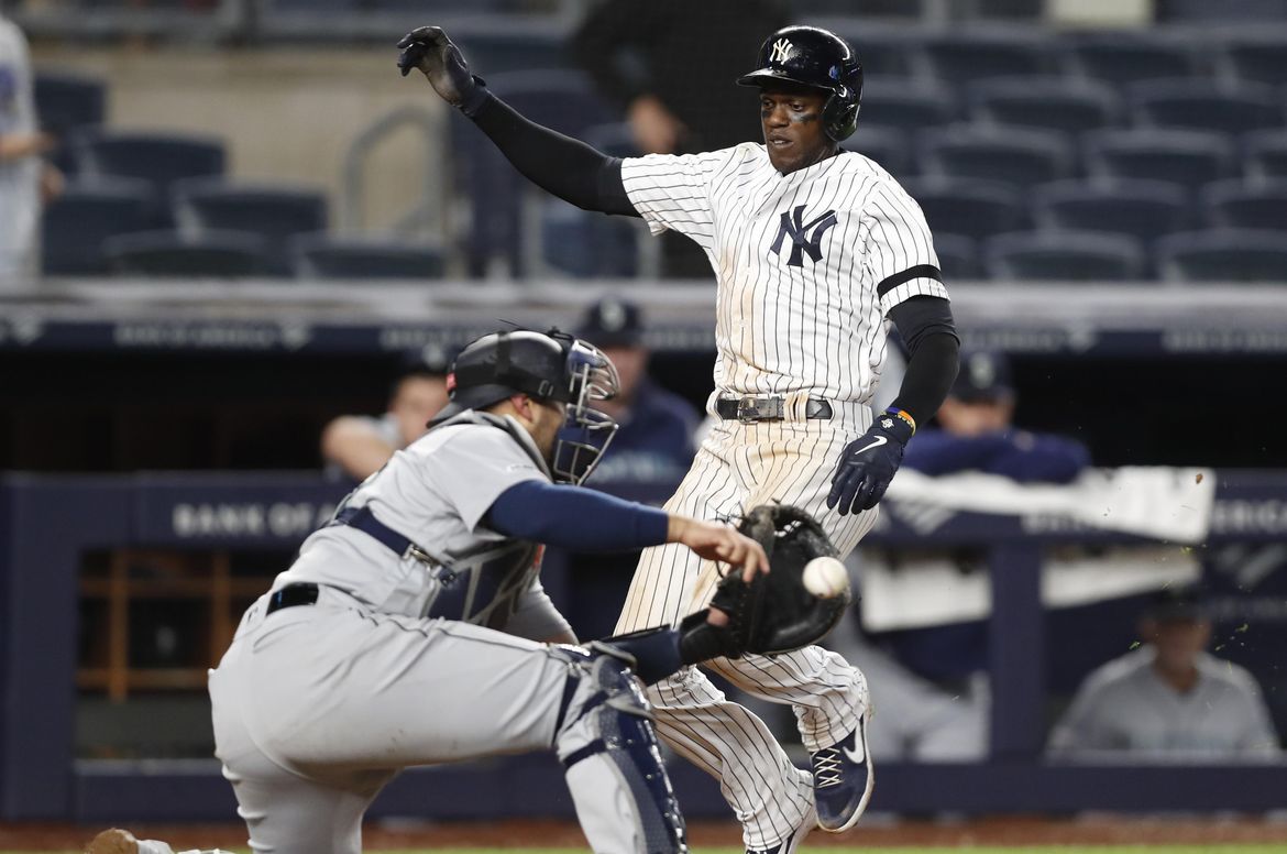 DJ LeMahieu drives in Cameron Maybin, Yankees rally to beat Mariners 5