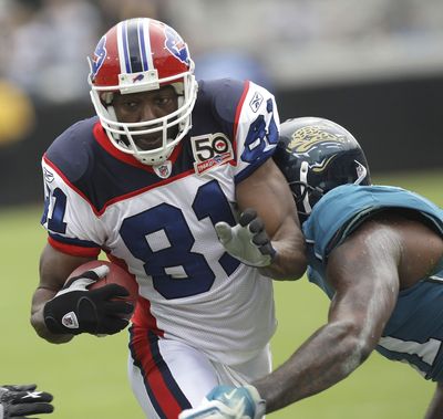 Terrell Owens caught nine passes for 197 yards and one TD in Bills’ loss to Jaguars. (Associated Press)